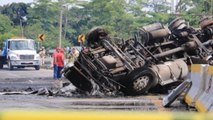 Cuatro muertos deja explosión de camión cisterna en el sureste de México