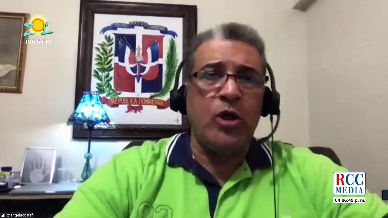 Lic. Nelfis Stapleton abogado representante de los directores de regionales y distritales