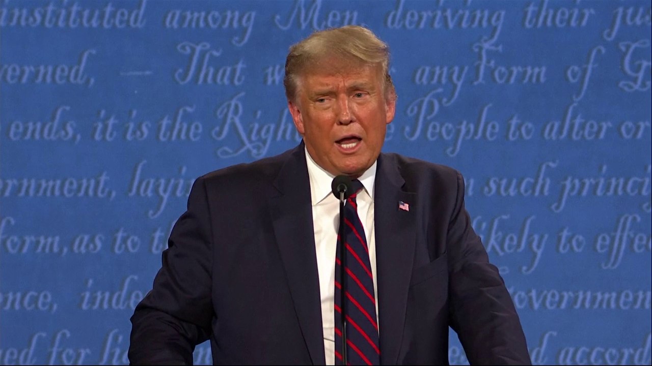 Donald Trump refuse de condamner les suprémacistes blancs lors du premier débat présidentiel