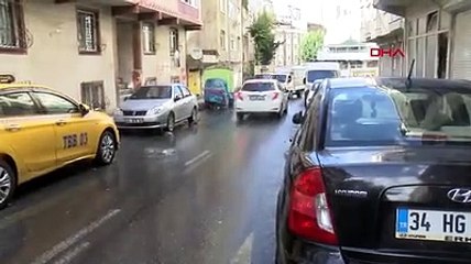 Sele kapılan buzdolabının peşinden böyle koştu