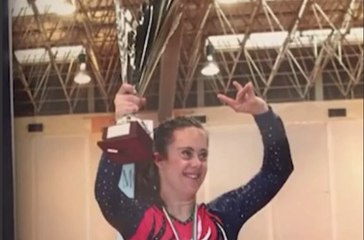 Porteuse de trisomie 21, elle devient championne de gymnastique