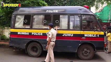 Sara Ali Khan Leaves Home To Appear Before NCB | SpotboyE