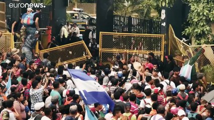 «Αίμα Πάνω στο Τείχος»: Το καραβάνι προς τις ΗΠΑ