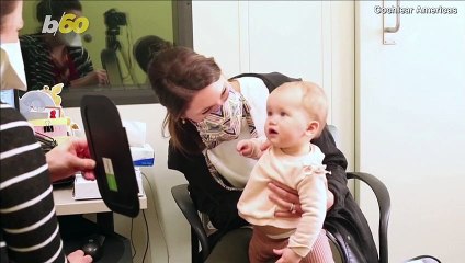 Amazing Footage Shows Baby Hearing Mother’s Voice for the First Time!