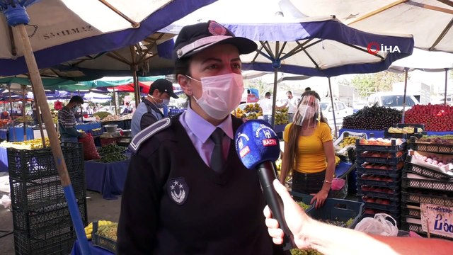 Ankara Büyükşehir Belediyesi’nden pazarcı esnafına maske ve siperlik desteği