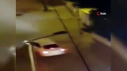 İstanbul'da bir kişi otomatik tüfekle kahvehane taradı