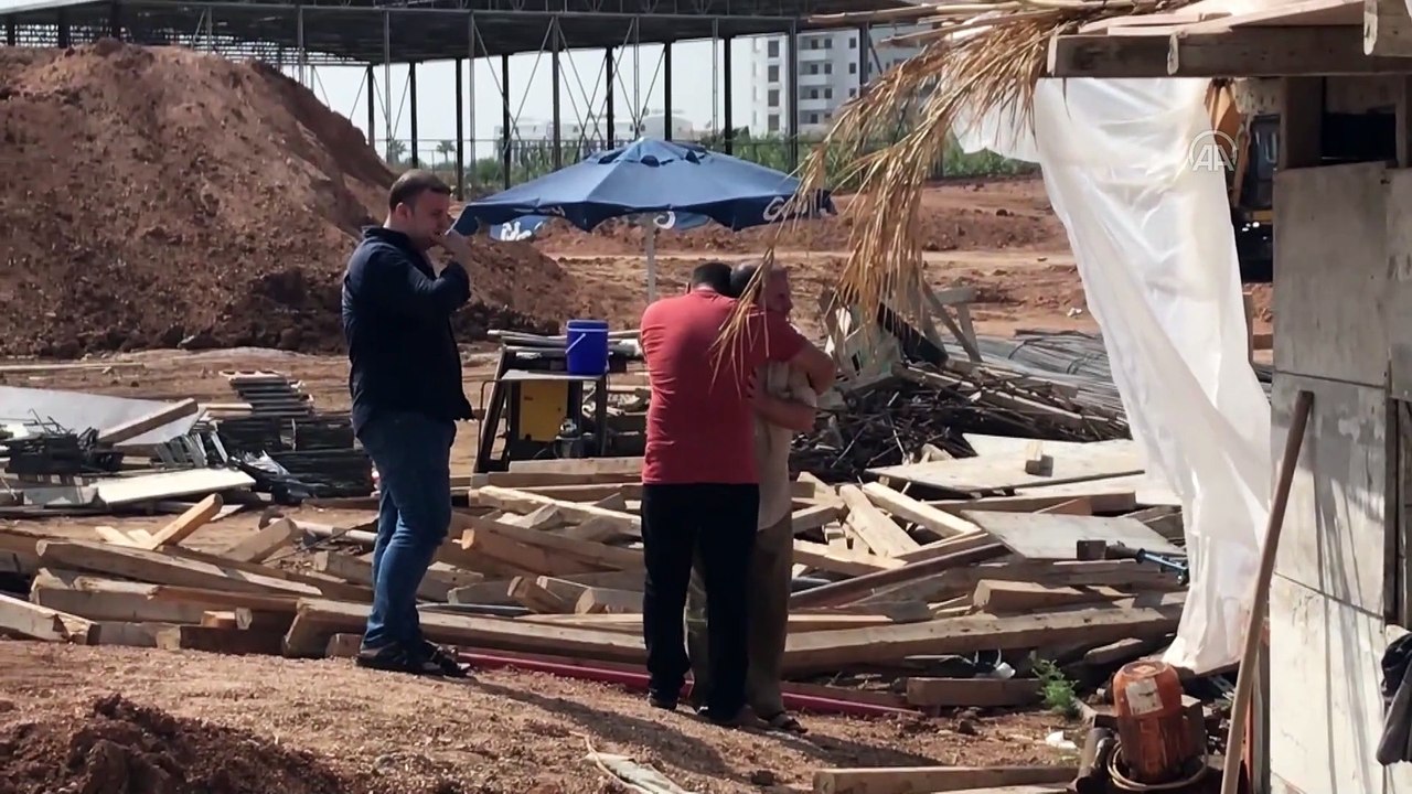 Elektrik direğinde akıma kapılan işçi hayatını kaybetti - ADANA