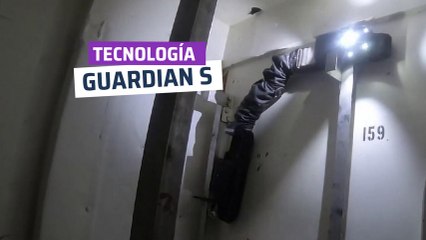 [CH] El robot serpiente que escala paredes