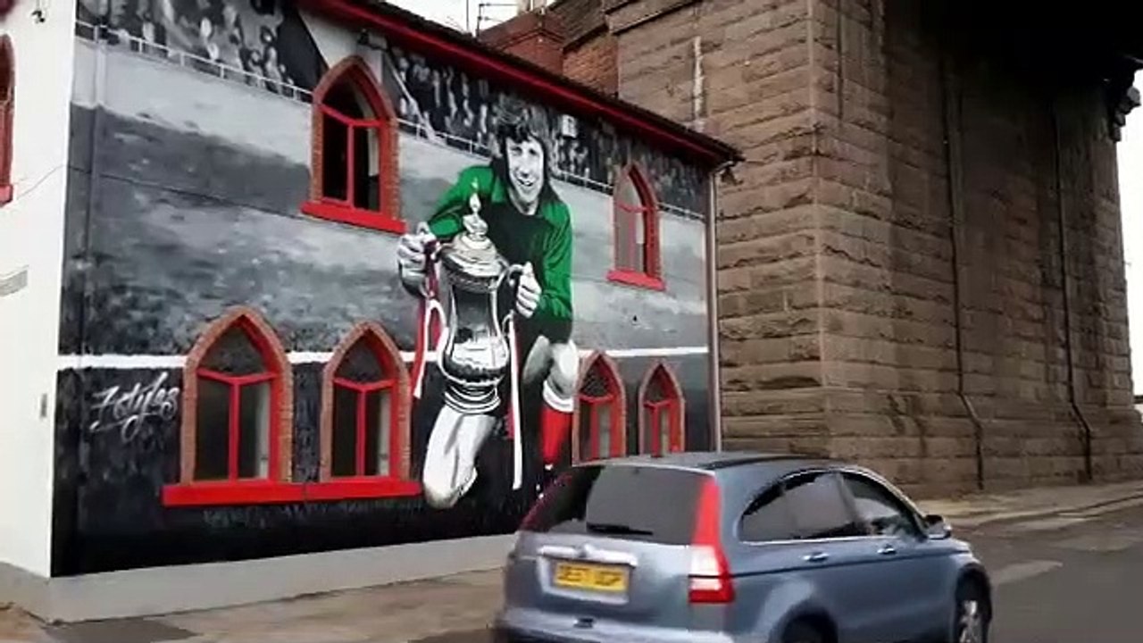 Finished Frank Styles mural in honour of 1973 hero Jimmy Montgomery