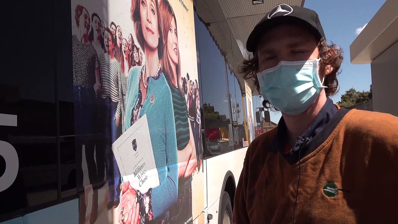 EEVblog #1339 - Looking at an Electric Bus!