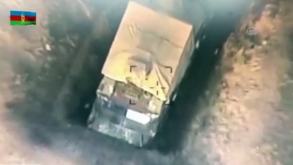 Azerbaycan, Ermenistan ordusunun tank, top ve füze sistemlerini imha etti - BAKÜ