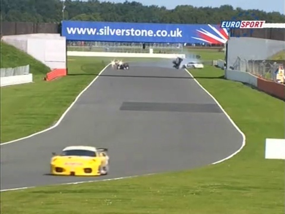 LMS Silverstone 2008 Minassian Leeds Big Crash Flip