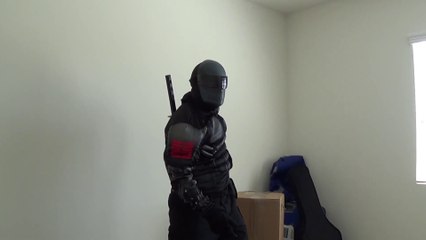 SNAKE eyes fighting back