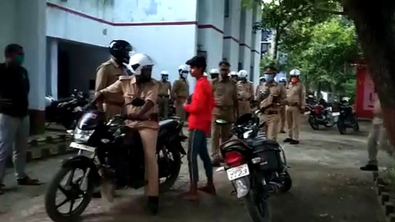 बलरामपुर में भी हाथरस जैसी वीभत्स वारदात, नाबालिग से गैंगरेप के बाद दोनों पैर तोड़ दिए