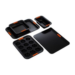 Le Creuset Just Discounted All of Its Non-Stick Metal Bakeware—Up to 45% Off