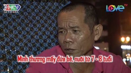 Sẵn sàng NUÔI '3 ĐỨA CON của người đàn bà bị bỏ' ông vá xe 53 tuổi chấp nhận cuộc sống KHÔNG CON