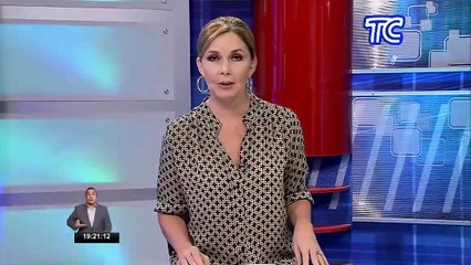 Presidente Lenín Moreno entregó primera placa vehicular diferenciada para personas con discapacidad