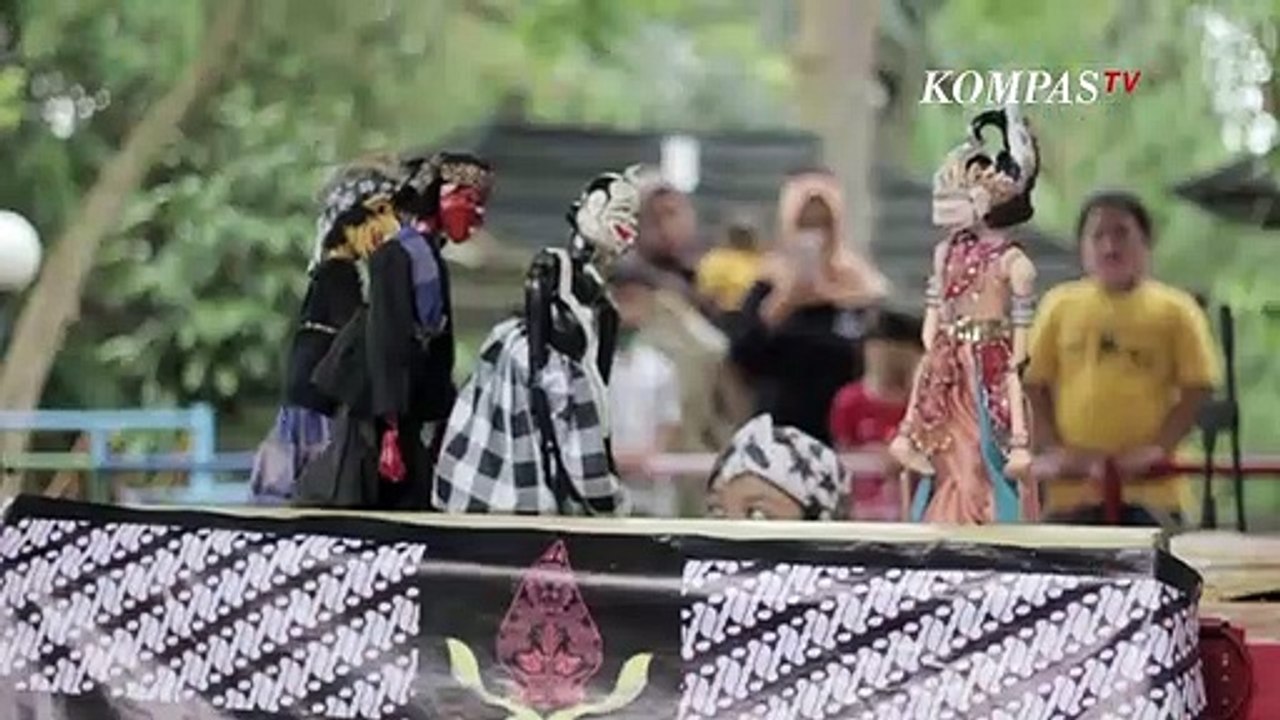 Lestarikan Budaya Lewat Pentas Dalang Cilik
