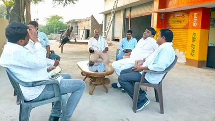 सपा जिलाध्यक्ष ने कार्यकर्ताओं से की मुलाकात
