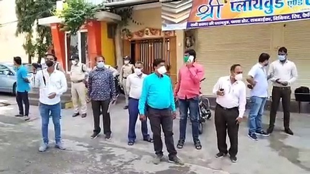 इंदौर: चार साल बाद निगम अधिकारियों को याद आया हाई कोर्ट का आदेश, तोड़ा अवैध निर्माण