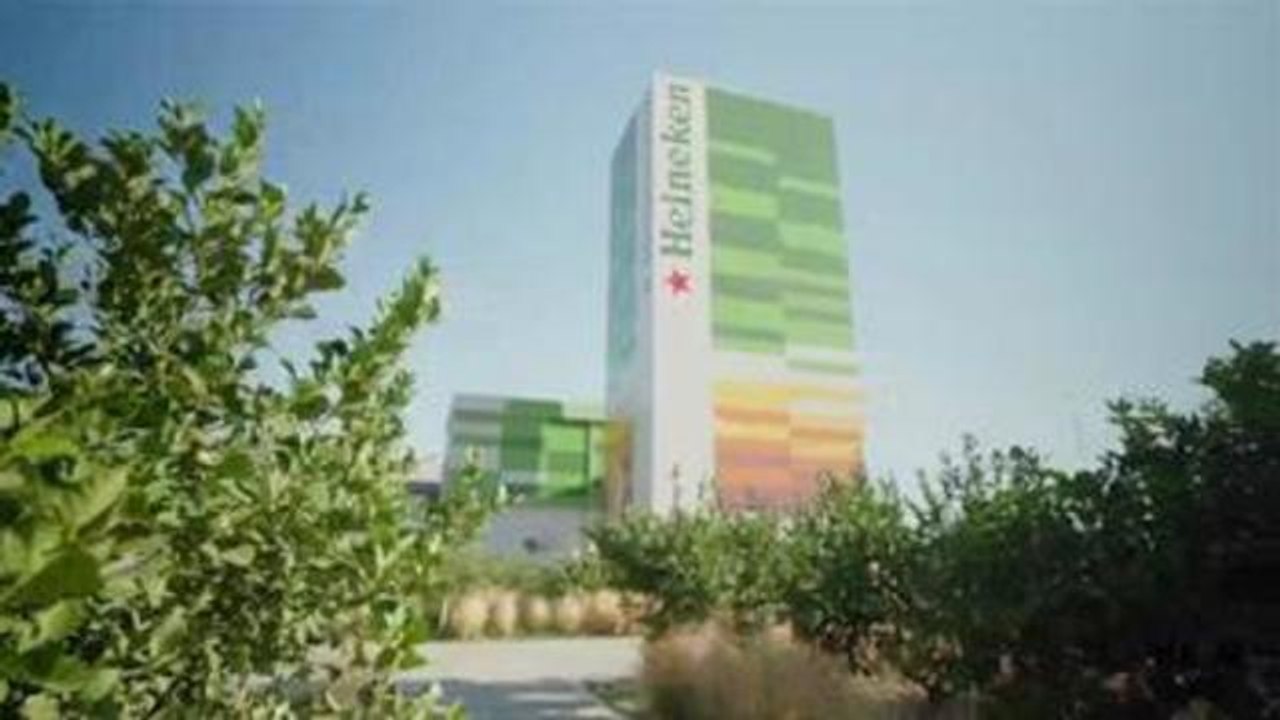 Heineken, primera compañía en elaborar cerveza con electricidad 100 % renovable