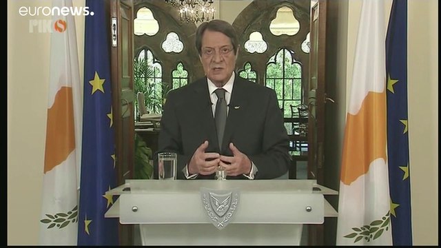 Στρατιωτική παρέλαση για την 60η επέτειο της κυπριακής ανεξαρτησίας