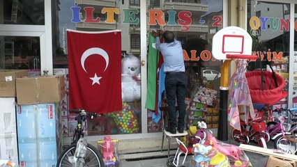 Iğdır'da her yer Türkiye ve Azerbaycan bayraklarıyla donatıldı