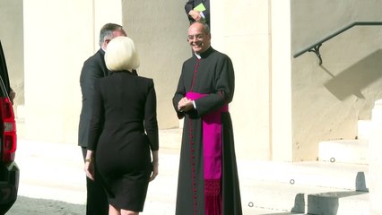 Pompeo visita Vaticano