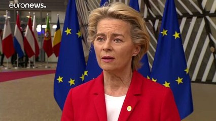 Στήριξη στην Ελλάδα από φον ντερ Λάιεν και Μακρόν