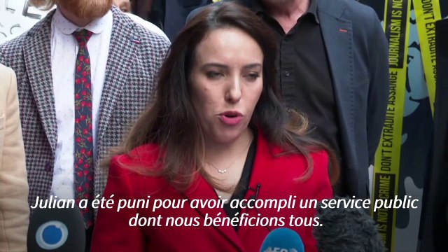 Procès Assange: les États-Unis ont déchiré notre famille affirme sa fiancée