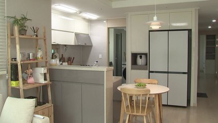 "신혼여행 못 가는 대신 가구·가전에 더 투자"...코로나로 달라진 소비 / YTN