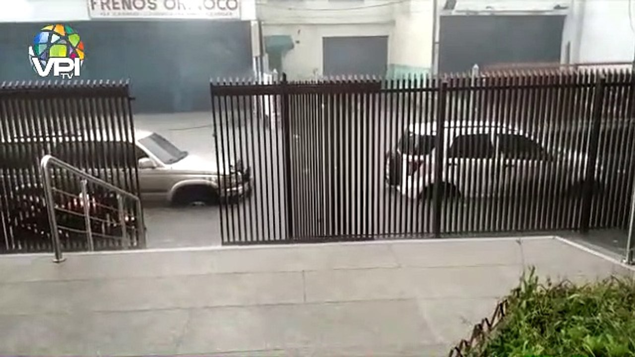 Avenida El Carmen de Los Dos Caminos se inundó...