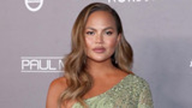 Chrissy Teigen Loses Baby After Pregnancy Complications | THR News