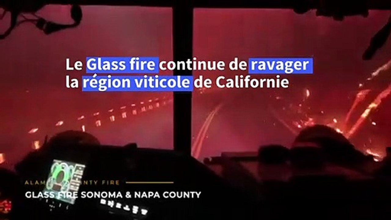 Californie: Des sapeurs-pompiers du comté d'Alameda combattent l'incendie "Glass Fire"