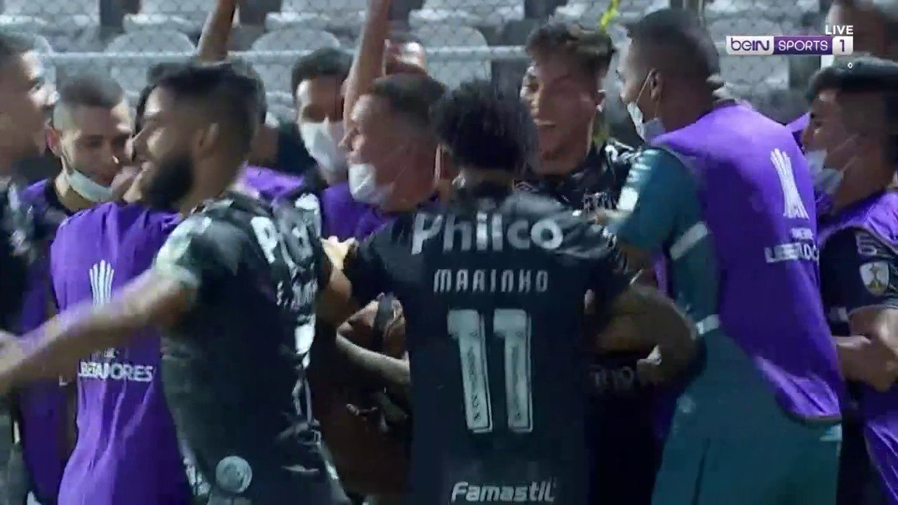 Olimpia v Santos