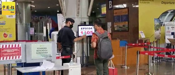◤复管令SOP◢ 大部分公交乘客都守SOP 仅小部分“下巴戴罩”