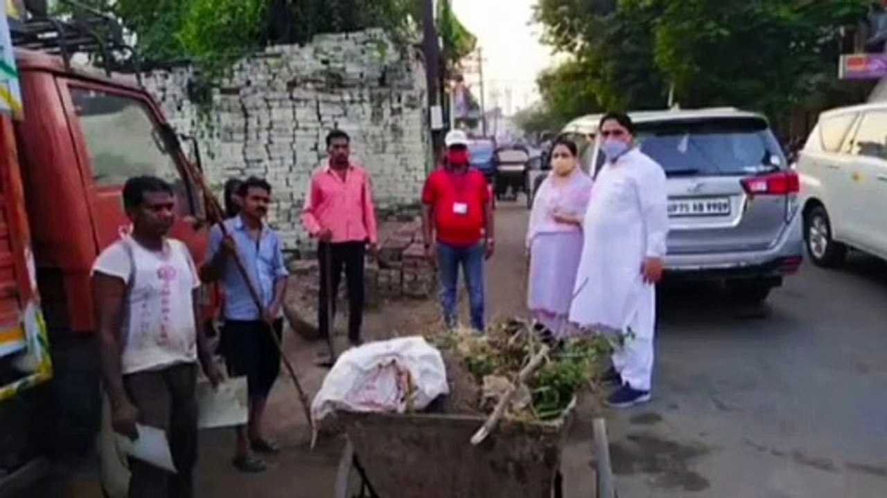 स्वच्छ भारत अभियान के तहत चलाया गया सफाई अभियान