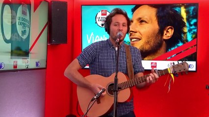 Vianney interprète "Je m'en vais" en live  dans Le Double Expresso RTL2 (02/10/20)