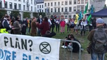 Manifestation d'Extinction Rébellion pour une politique écologique forte