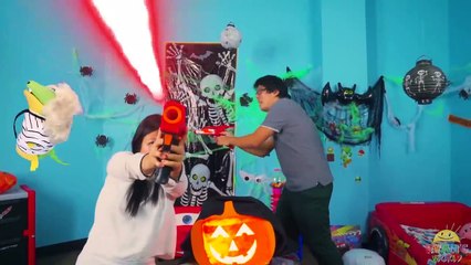 Ryan Pretend Play with Small Mommy and Daddy story!!!