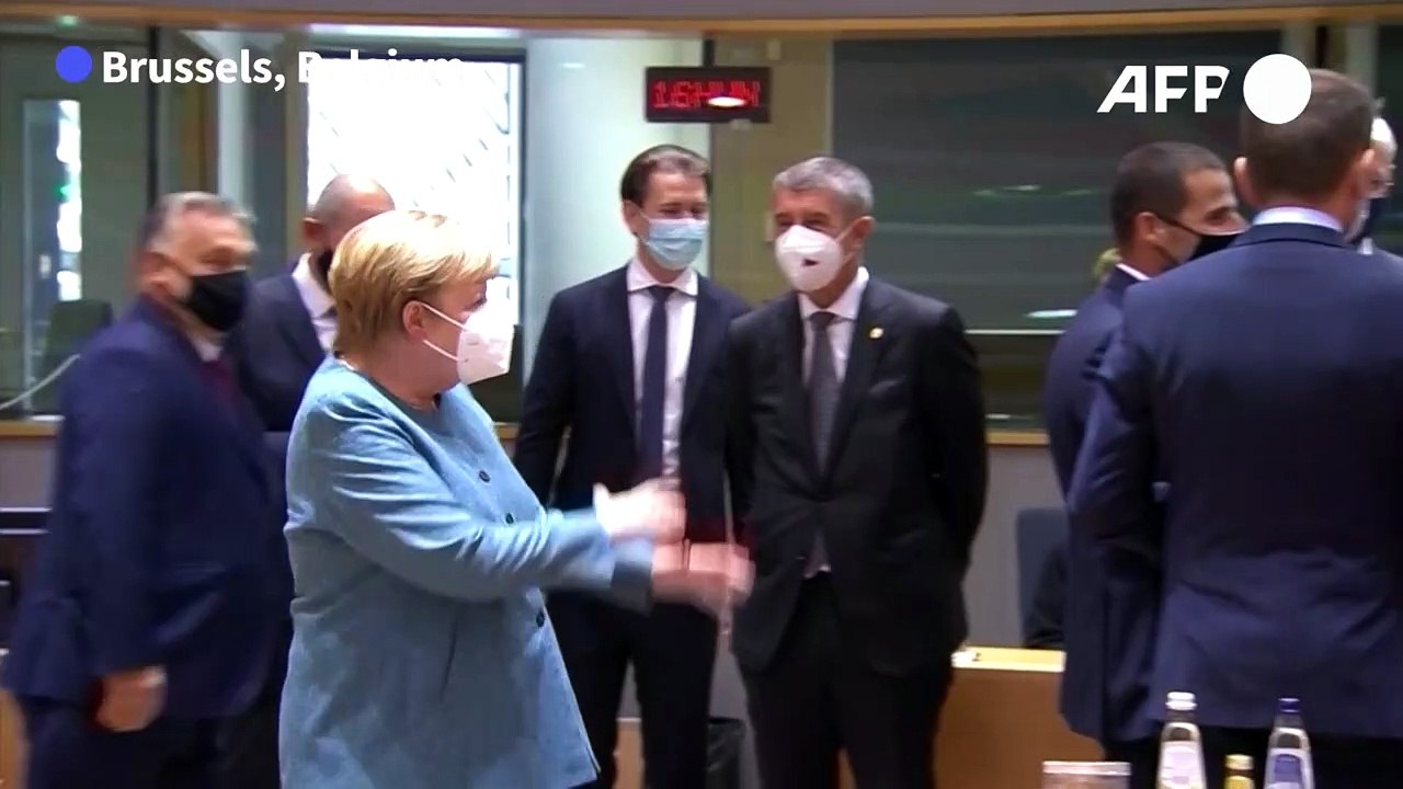German Chancellor Merkel backs away from Italy'...