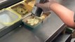 Cette vidéo comique de la préparation d'un burger 