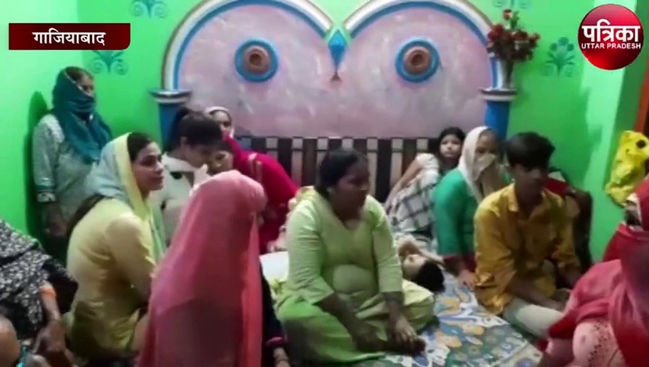 पुलिस की वर्दी पहनकर घर मे घुसे बदमाशों ने लाखो...