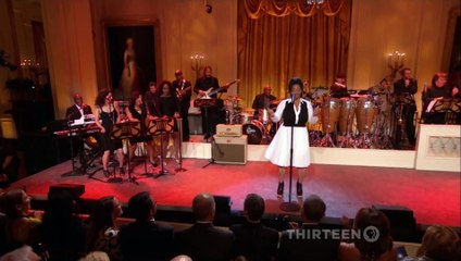 Jill Scott - Rock Steady (Aretha Franklin) - In Performance at The White House - 2014