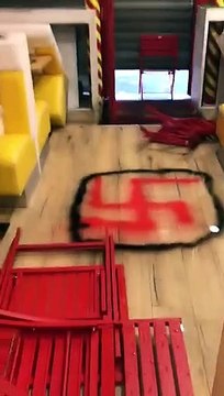 Une dizaine de croix gammées dessinées sur les murs d'un restaurant du 19ème arrondissement de Paris et plusieurs messages antisémites