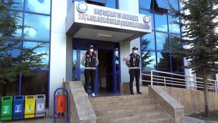 İşe yerleştirme vaadiyle vatandaşları dolandırdıkları iddiasıyla 6 kişi yakalandı - TOKAT