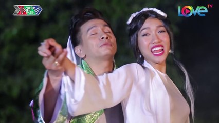 Em có phải là thiên lôi mà sao vừa gặp đã làm anh "trúng sét"