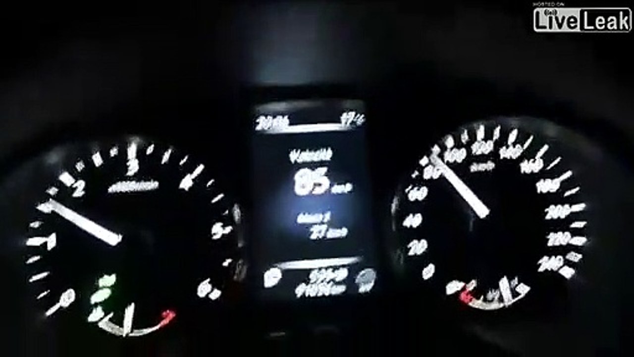 Il double une trottinette... à 90 kmh en pleine nuit