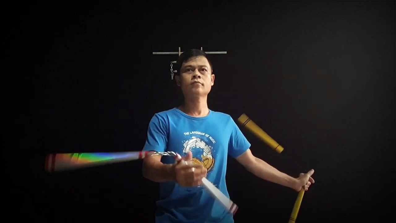 TUA CHẬM (Slow motion) kỹ thuật song côn nhị khúc. #KANCLUB lớp dạy côn nhị khúc