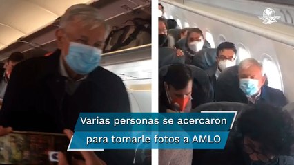 Al grito de "Presidente, Presidente" reciben a AMLO en avión que lo llevó a Ciudad Juárez
